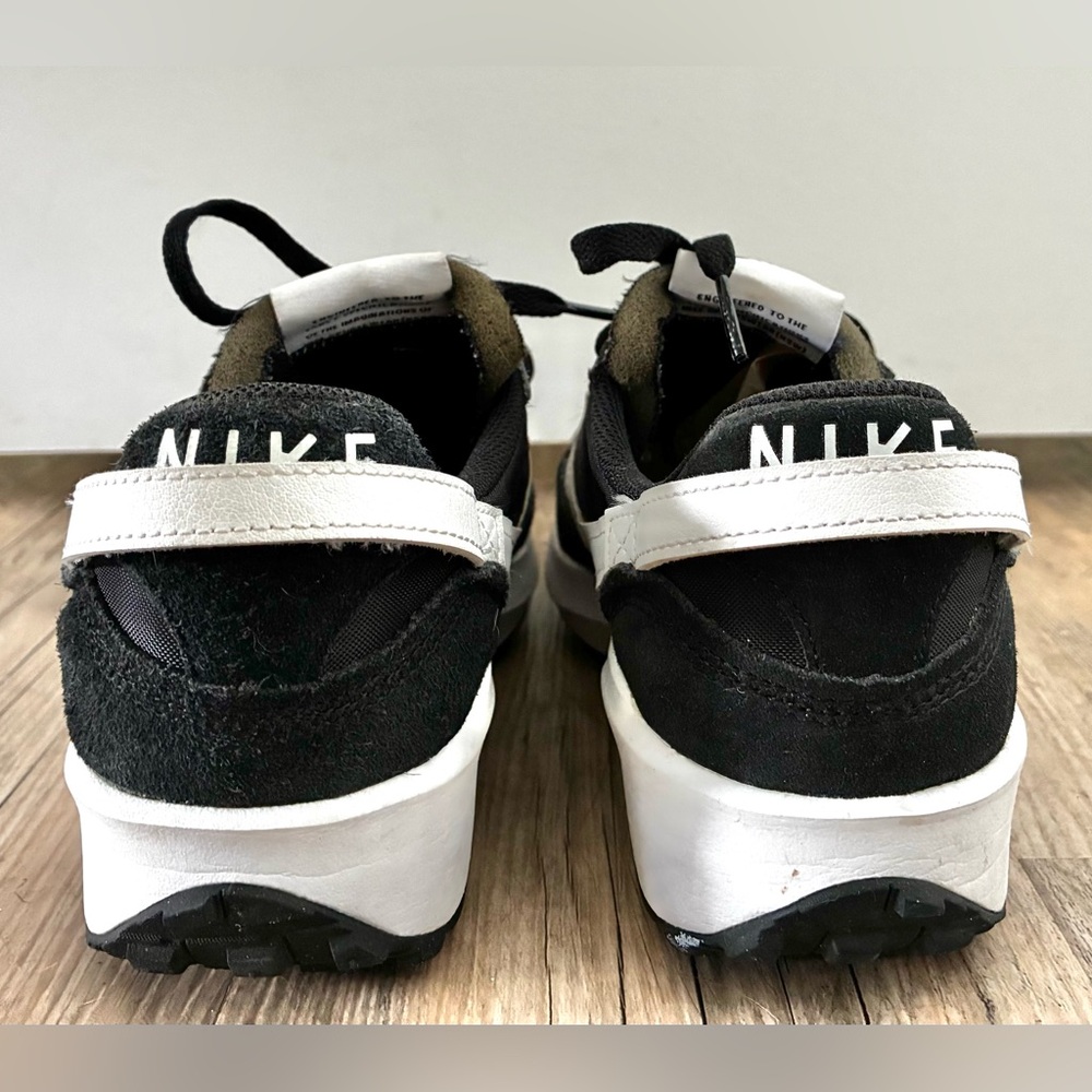 Nike Waffle Debut Sneakers Black and White Excellent Condition women’s Size 8.5 - Picture 5 of 6